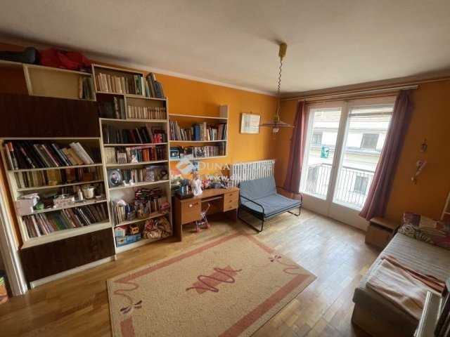 Eladó téglalakás, Budapesten, VIII. kerületben 79.9 M Ft