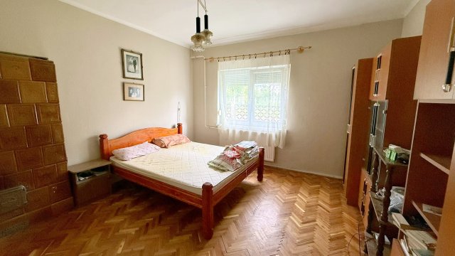 Eladó családi ház, Csóron 45.9 M Ft, 2+1 szobás