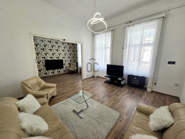 Kiadó téglalakás, albérlet, Budapesten, V. kerületben, 3 szobás
