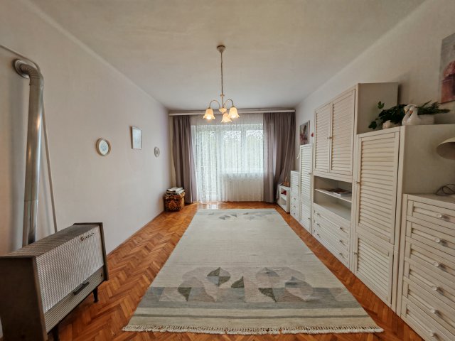 Eladó téglalakás, Szolnokon 25.9 M Ft, 2 szobás