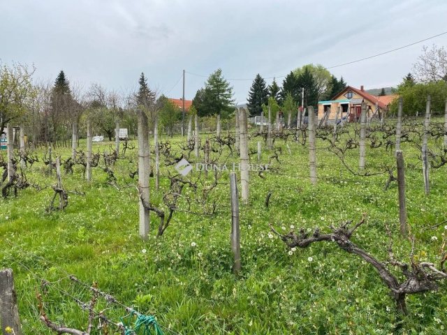 Eladó nyaraló, Pécsett 20 M Ft, 1 szobás / költözzbe.hu