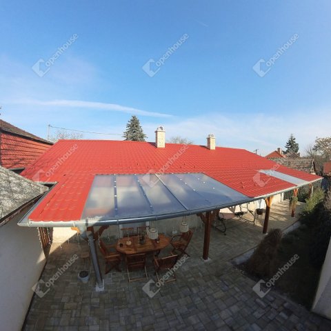 Eladó családi ház, Pilisen 49.9 M Ft, 3 szobás