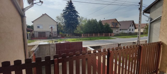Eladó ikerház, Szigetszentmiklóson, Kolozsvári utcában 87 M Ft