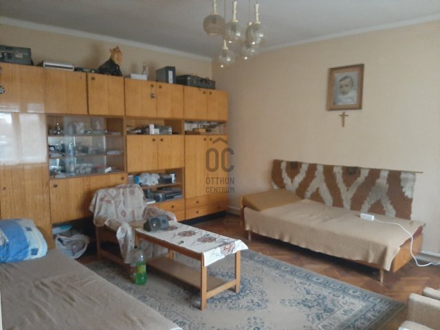 Eladó családi ház, Nemesvámoson 42 M Ft, 2 szobás