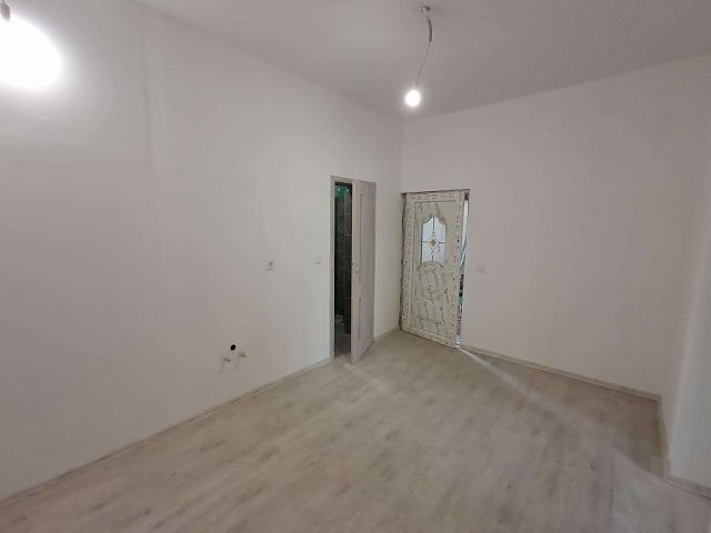 Eladó családi ház, Budapesten, XV. kerületben 38.9 M Ft