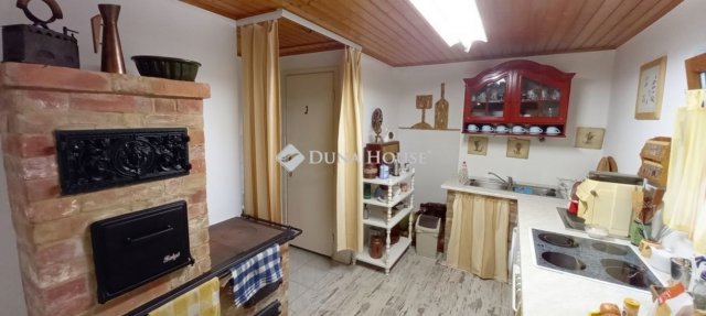 Eladó családi ház, Nagykanizsán 18 M Ft, 2 szobás