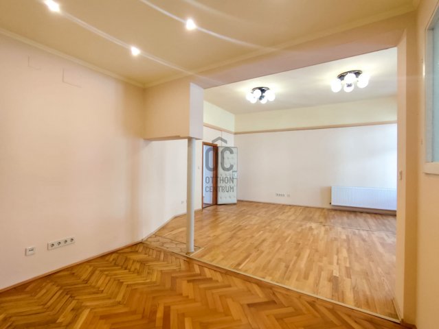 Eladó ipari ingatlan, Székesfehérvárott 155 M Ft