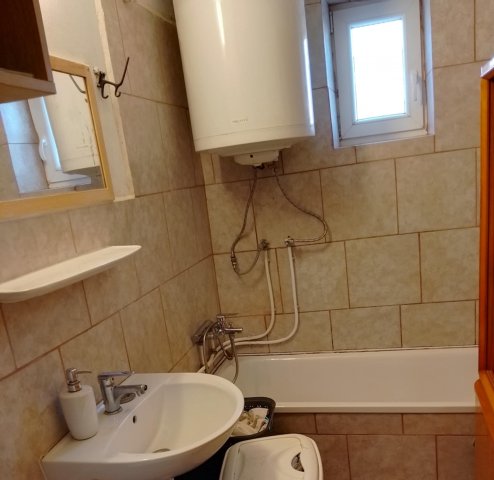 Eladó családi ház, Debrecenben 50 M Ft, 2 szobás