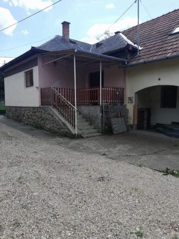 Eladó családi ház, Szilvásváradon 44.5 M Ft, 4 szobás