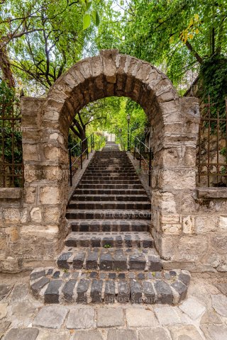 Eladó téglalakás, Budapesten, I. kerületben 79.9 M Ft, 1 szobás