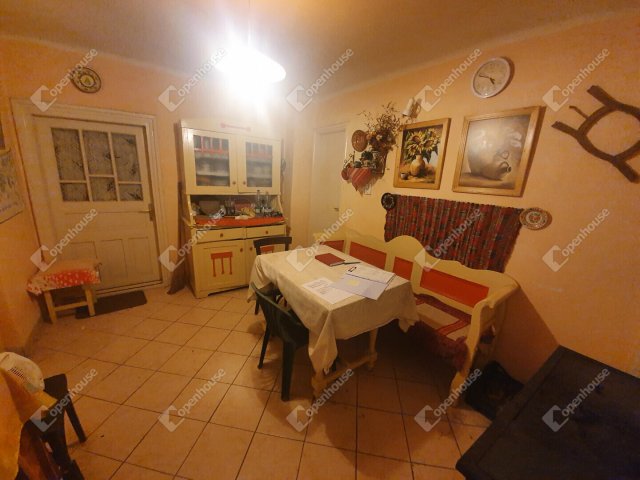 Eladó családi ház, Bélaváron 9.65 M Ft, 2 szobás