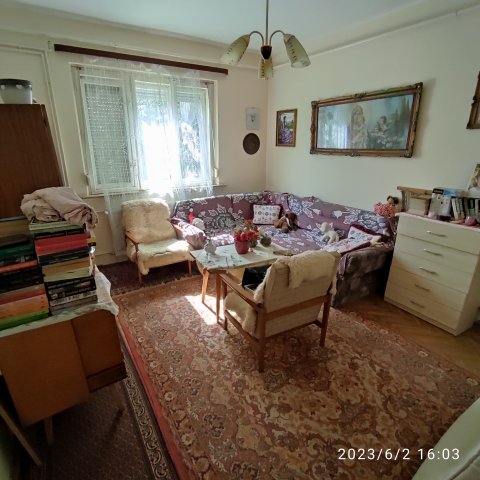 Eladó családi ház, Székesfehérvárott 64.9 M Ft, 3 szobás