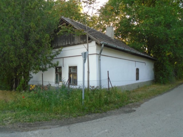 Eladó családi ház, Tiszakécskén 17.5 M Ft, 2 szobás