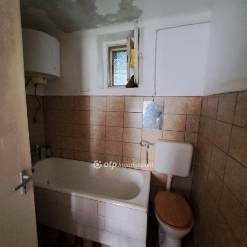 Eladó családi ház, Aldebrőn 14 M Ft, 4+1 szobás