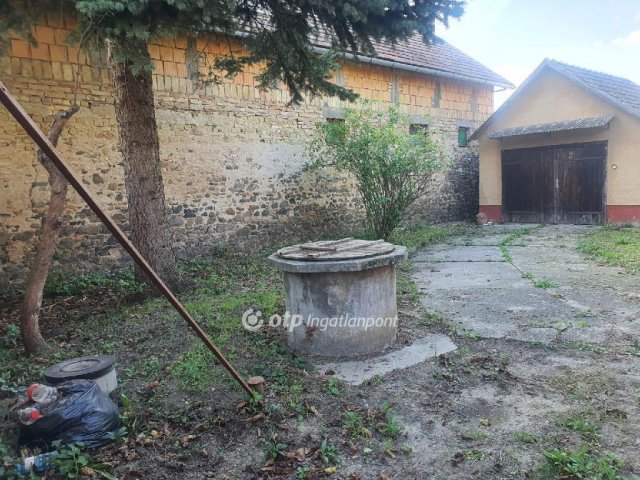 Eladó családi ház, Tüskeváron 19.9 M Ft, 4 szobás