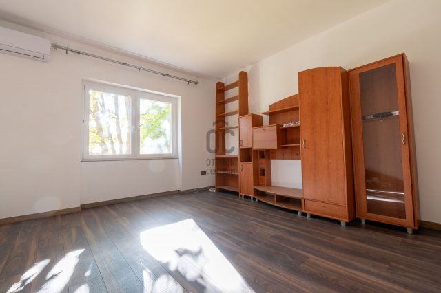 Kiadó téglalakás, albérlet, Székesfehérvárott 190 E Ft / hó