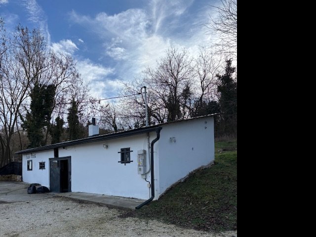 Kiadó üzlethelyiség, Kaposkeresztúron 200 E Ft / hó