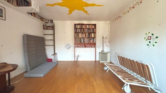 Eladó téglalakás, Budapesten, II. kerületben 59 M Ft, 1+1 szobás