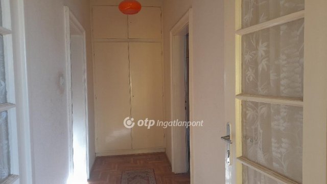 Eladó családi ház, Jászapátiban 12.5 M Ft, 2+1 szobás