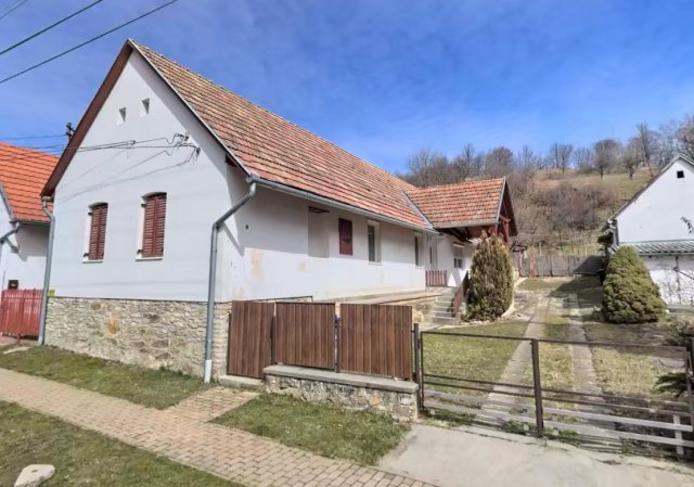 Eladó családi ház, Óbányán 40.9 M Ft, 3 szobás