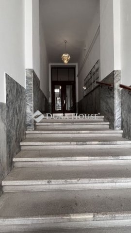 Kiadó iroda, Budapesten, VI. kerületben, Nagymező utcában