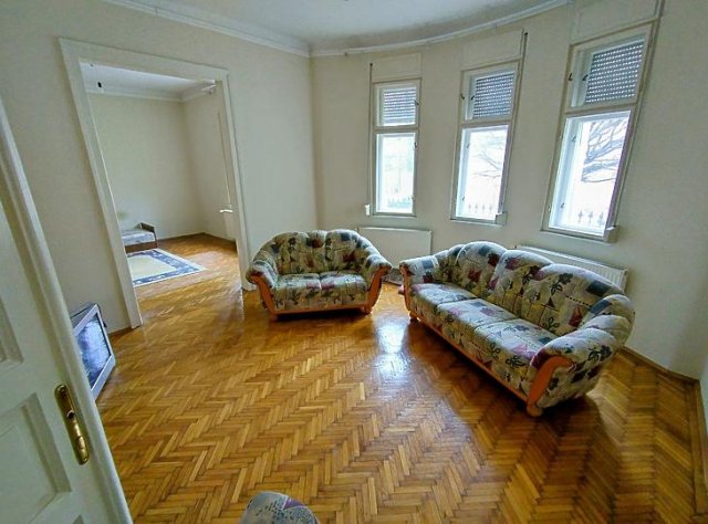 Eladó családi ház, Budapesten, IV. kerületben 153 M Ft, 4 szobás