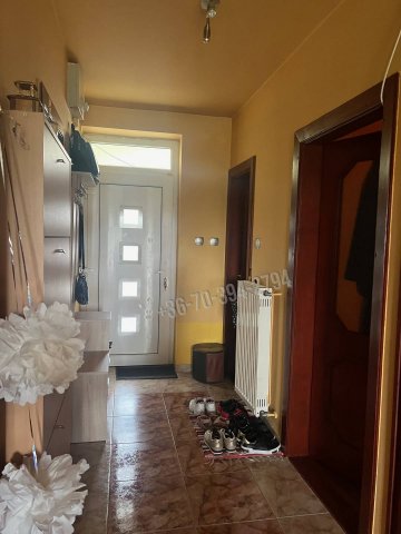 Eladó családi ház, Vértesszőlősön 92.5 M Ft, 2 szobás