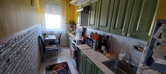 Eladó panellakás, Bicskén, Akácfa utcában 36.9 M Ft, 1+1 szobás