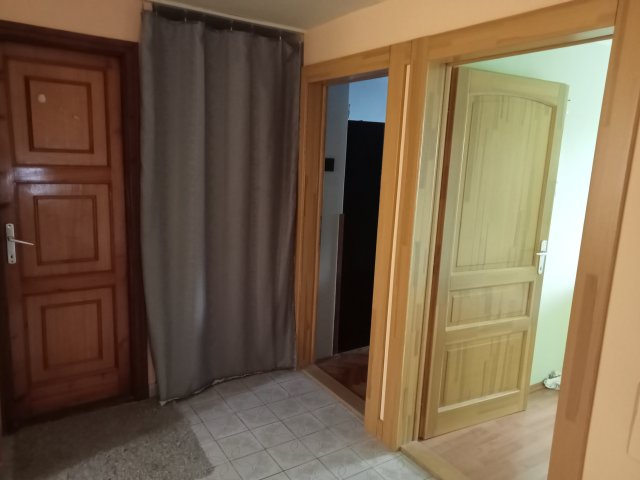 Eladó családi ház, Debrecenben 90 M Ft, 6 szobás