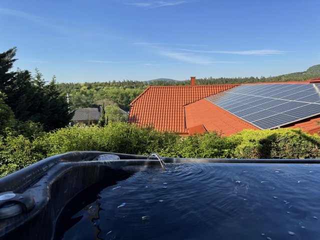 Eladó családi ház, Szentendrén 259.9 M Ft, 5 szobás