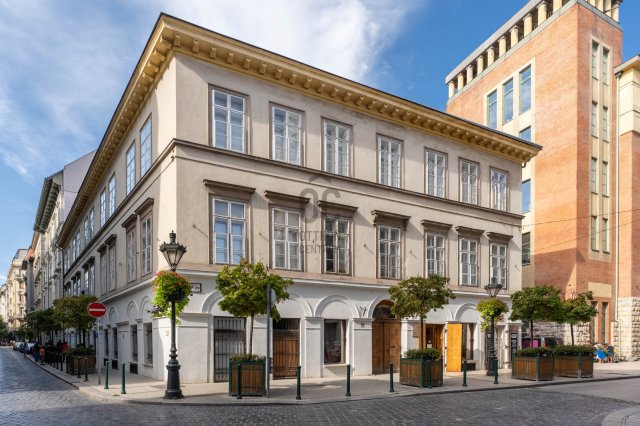 Eladó téglalakás, Budapesten, V. kerületben 125 M Ft, 2 szobás