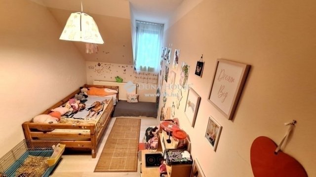 Eladó téglalakás, Budapesten, XIV. kerületben 82.9 M Ft