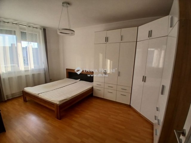 Kiadó téglalakás, albérlet, Debrecenben 250 E Ft / hó, 2 szobás