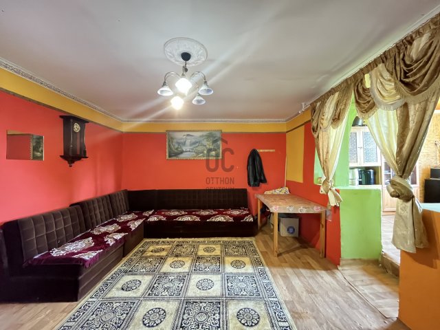 Eladó családi ház, Mezősason 9.9 M Ft, 3 szobás