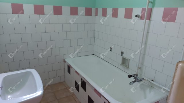 Eladó családi ház, Kétegyházán 13.5 M Ft, 3 szobás