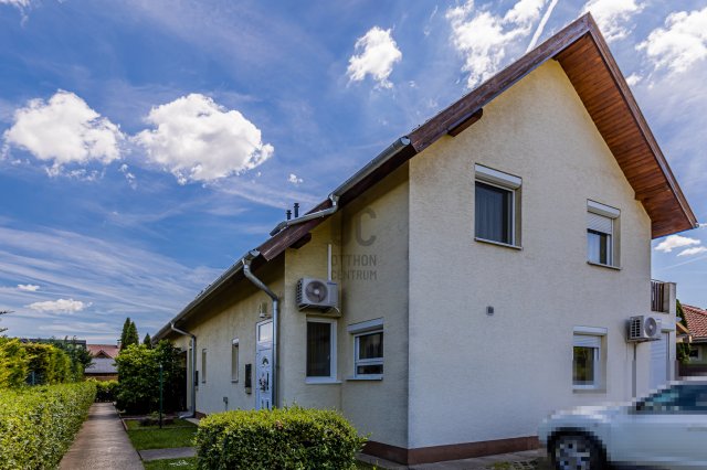 Eladó sorház, Gödön 84.9 M Ft, 4 szobás / költözzbe.hu