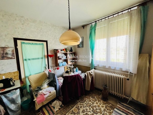 Eladó téglalakás, Monoron 45 M Ft, 2 szobás