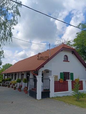 Eladó családi ház, Hantoson 69.5 M Ft, 2 szobás