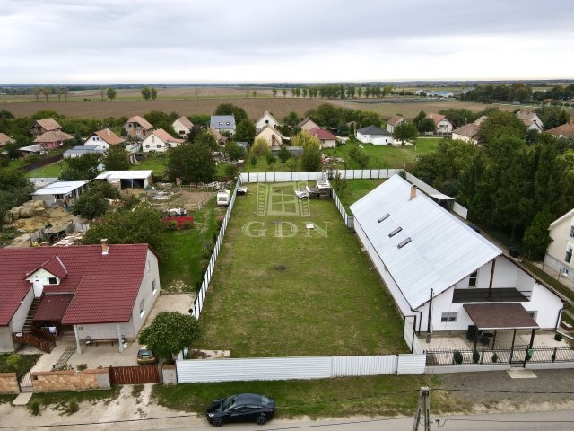 Eladó telek, Valkón 7.9 M Ft / költözzbe.hu