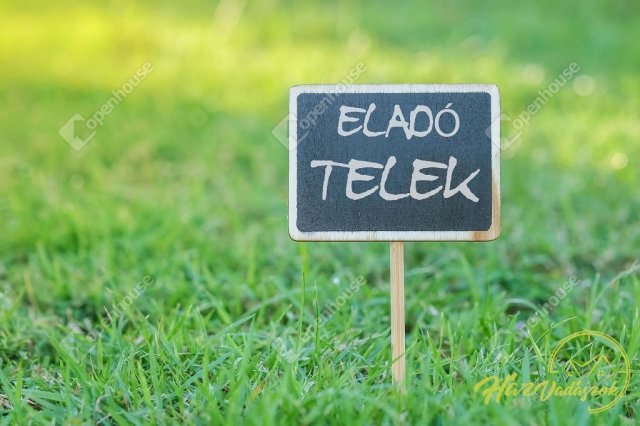 Eladó telek, Tatán 4.2 M Ft / költözzbe.hu