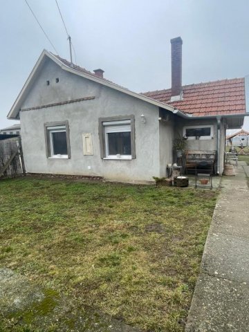 Eladó családi ház, Szegváron 18.9 M Ft, 1+1 szobás