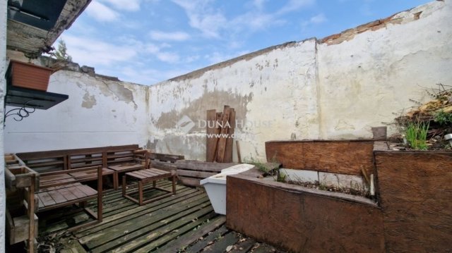 Eladó téglalakás, Budapesten, XXI. kerületben 36.5 M Ft