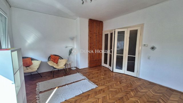Eladó téglalakás, Budapesten, XIV. kerületben 48 M Ft, 1 szobás