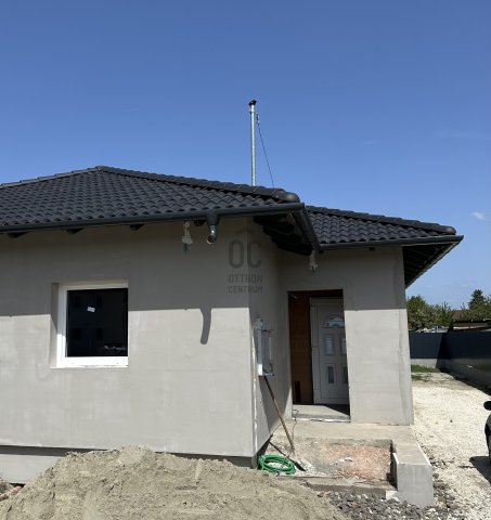 Eladó ikerház, Tárnokon 85 M Ft, 4 szobás / költözzbe.hu