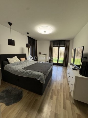 Eladó családi ház, Szellőn 279 M Ft, 4 szobás