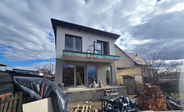 Eladó családi ház, Budakeszin 178 M Ft, 5 szobás