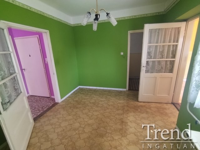 Eladó családi ház, Baracson 35 M Ft, 3 szobás
