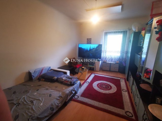 Eladó téglalakás, Budapesten, X. kerületben 13 M Ft, 1 szobás
