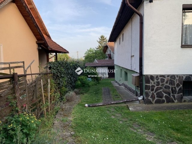 Eladó családi ház, Érden 99.9 M Ft, 5 szobás
