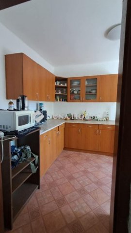 Eladó családi ház, Debrecenben 35 M Ft, 1 szobás